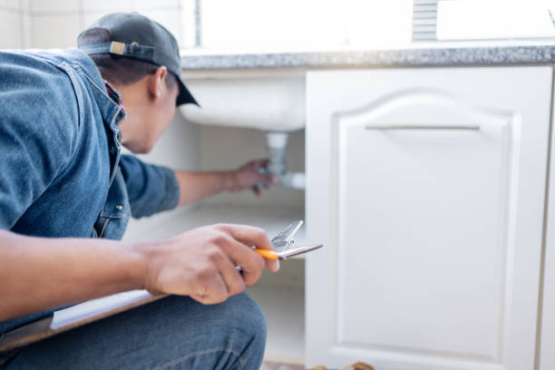 Best Emergency Plumber  in Winchester, IL